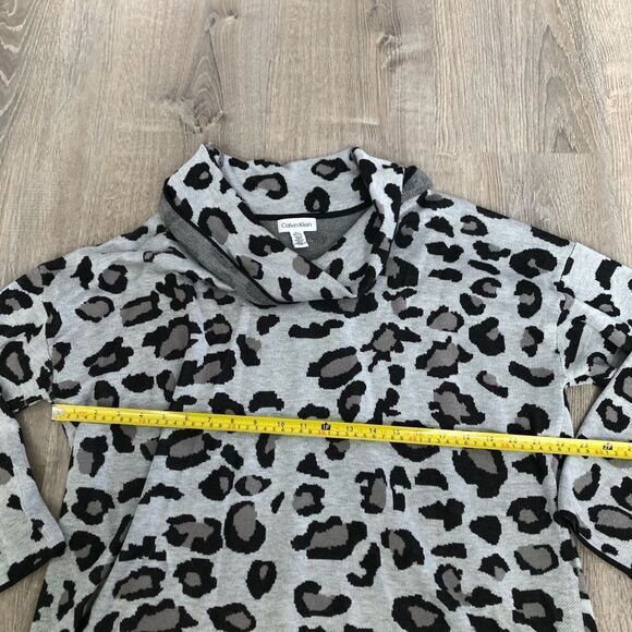 Calvin Klein Leopard Print Cowl Neck Gray Long Sleeve Sweater Top Womens Sz XL - Picture 9 of 10